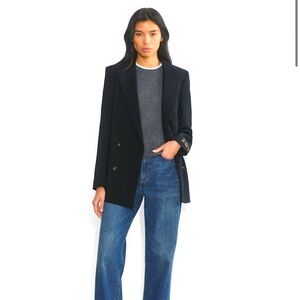 Double Breasted Watson Blazer from Aritzia